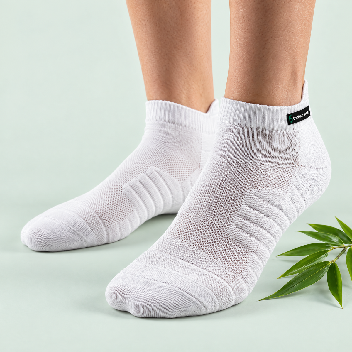 STEADY+ Cushion Compression Low Socks by BambuCompress